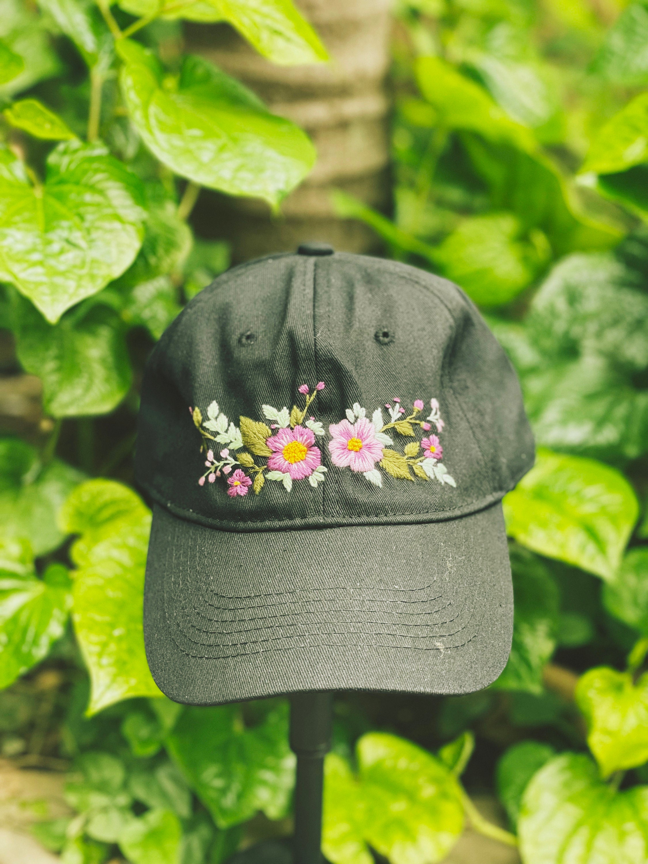 Floral Embroidered Cap, Baseball Cap, Custom Embroidery Black Hat 