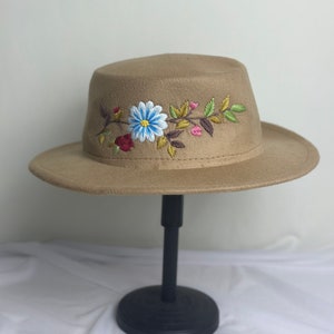 Embroidery Felt Fedora Hat | Man and Women Fedora Hats, Custom Fedora Hat, Tan Beige  Fedoras,  Purple Flowers Embroidery Hat, Winter Hats