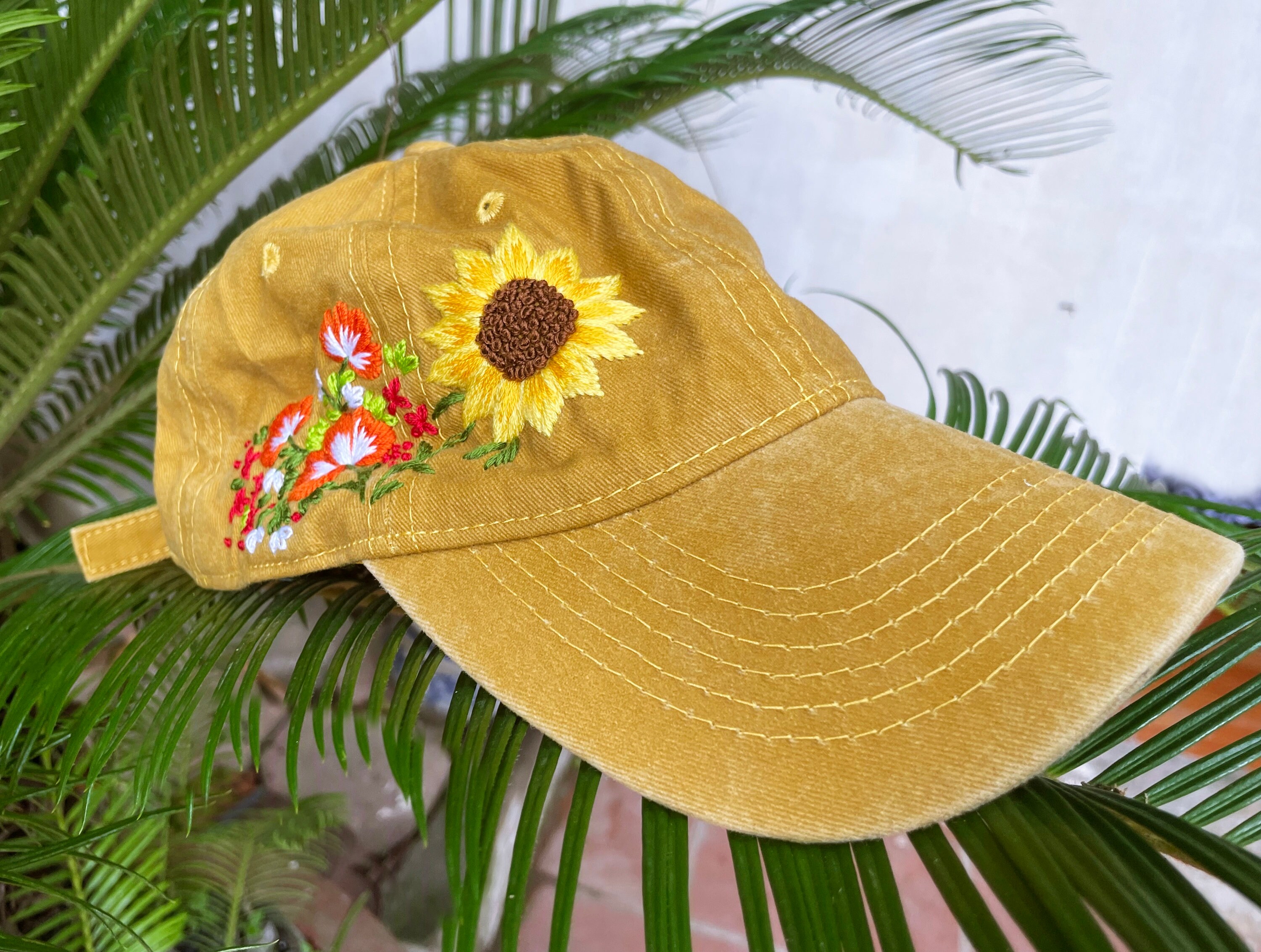 Casquette femme brodee fleurs de cerisier neuf - Accessoires & Bagagerie