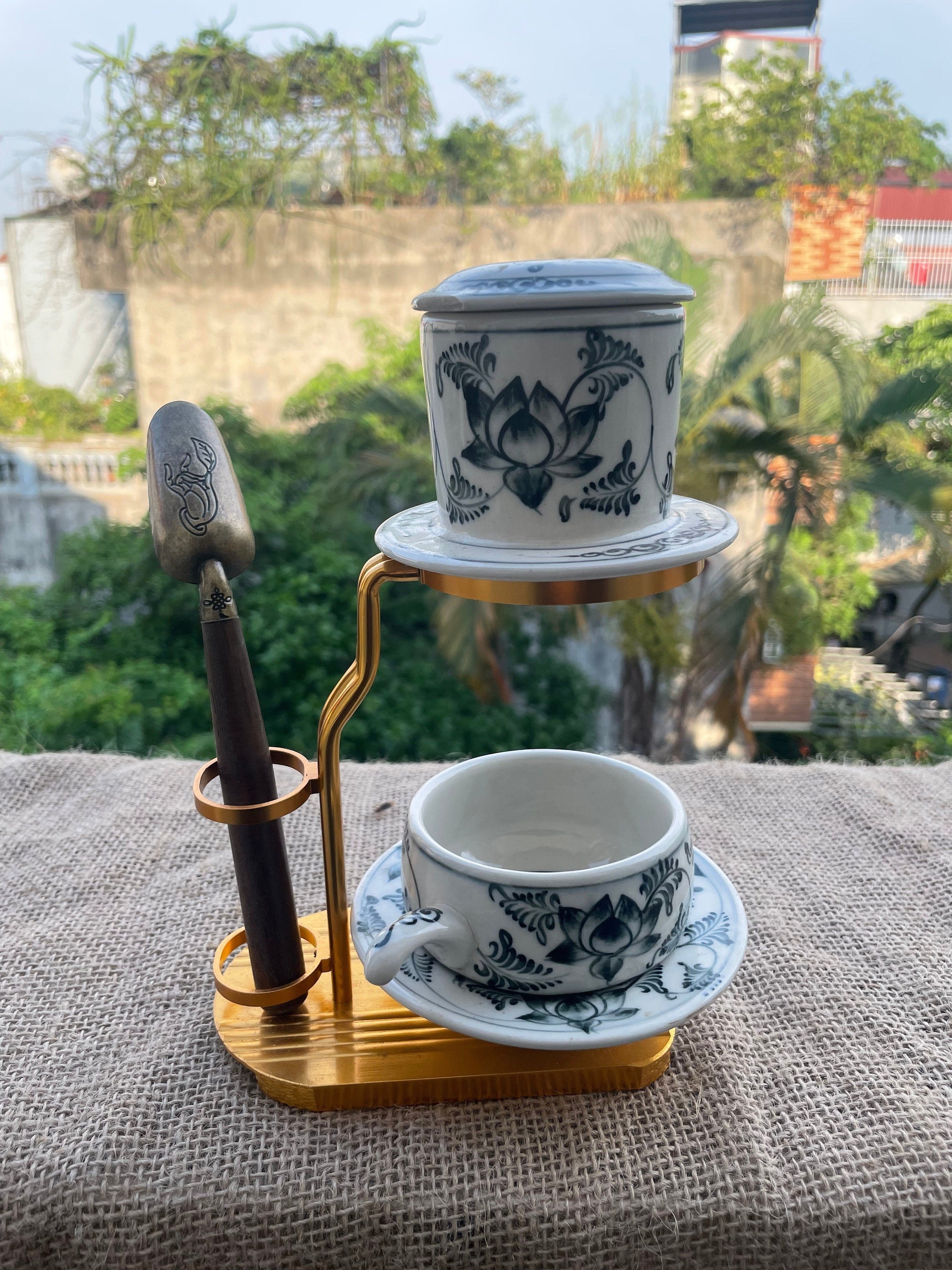 Fullset Ceramic Coffee Filter ,  Ceramic Coffee Dripper Pour Over Set / Hand Drawing Ceramic Coffee Set with Mug, spoon and metal frame