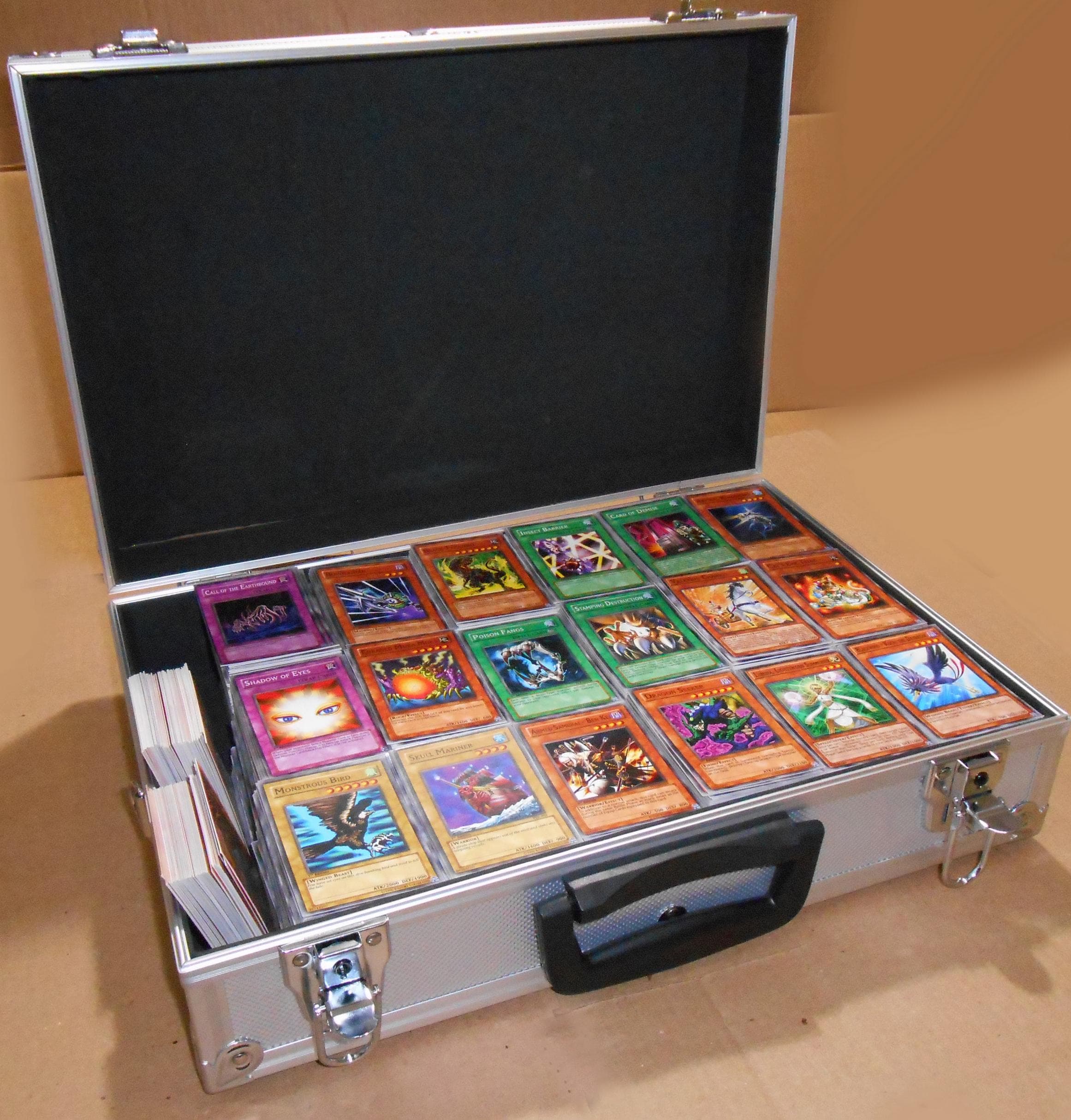 yugioh deck briefcase Yu-Gi-Oh! Kaiba Starter Deck (2002) Complete Set| TradingCardSets.Com