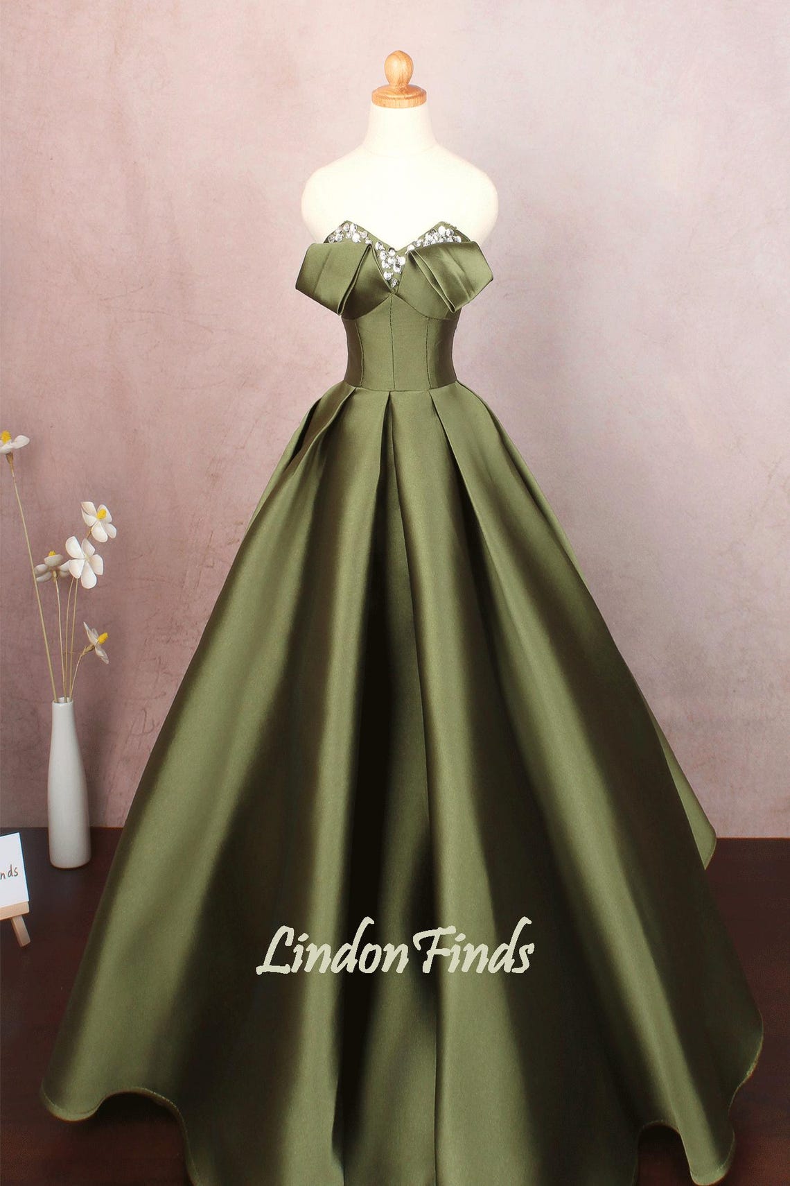 Lace Bodice Off-Shoulder Floor-Length Gown Olive Green main image 1