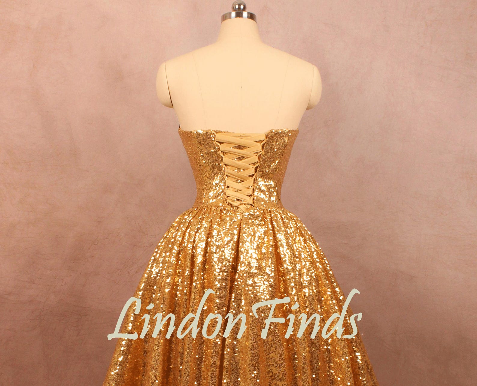 White Floral Sweetheart Sequin A-line Gown main image 1
