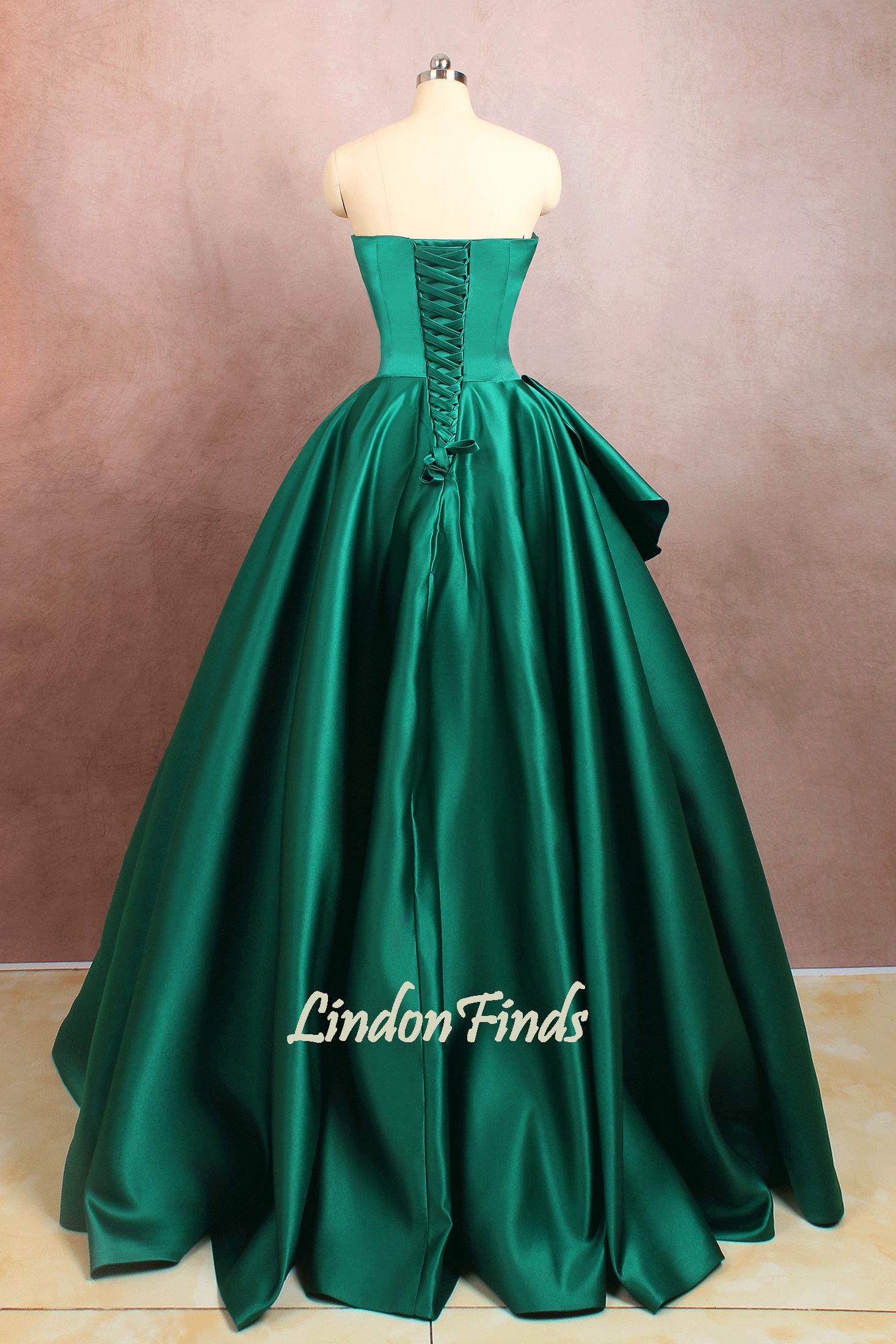 Green Sweetheart Satin Prom Dress A Line Bridal Dress Floor Length Ball Gown Formal Dress for Women