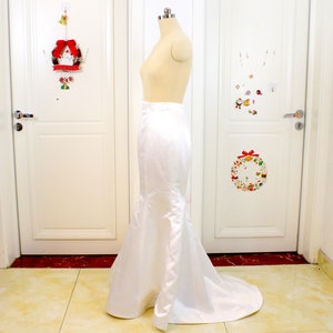 Ivory satin mermaid skirt,long skirt,For graduation,birthday party, wedding, school dance