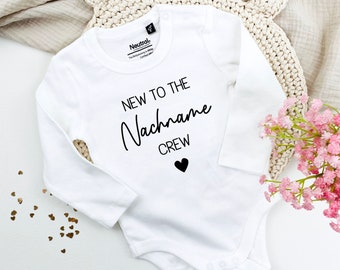 New to the crew Body Baby, Geschenk Geburt Babybody personalisiert, Schwangerschaft verkünden, Babyparty Strampler, Wir bekommen ein Baby