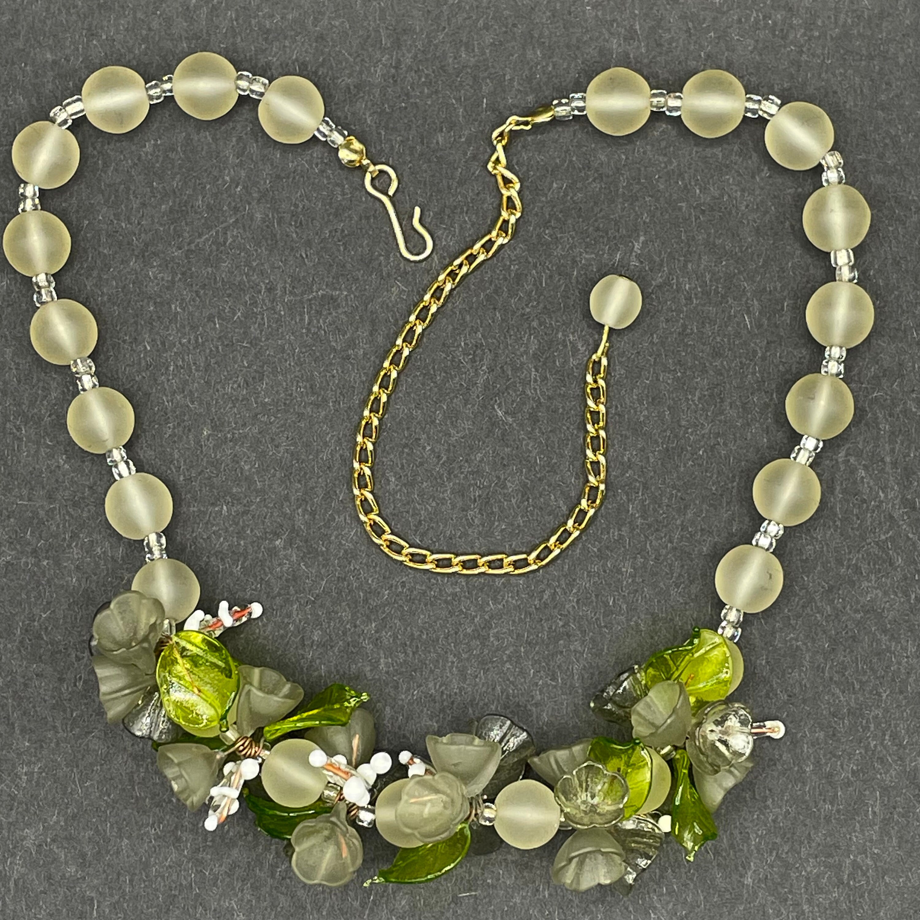 Vintage Marbleized Acrylic Heavy Detailed Necklace (A1977