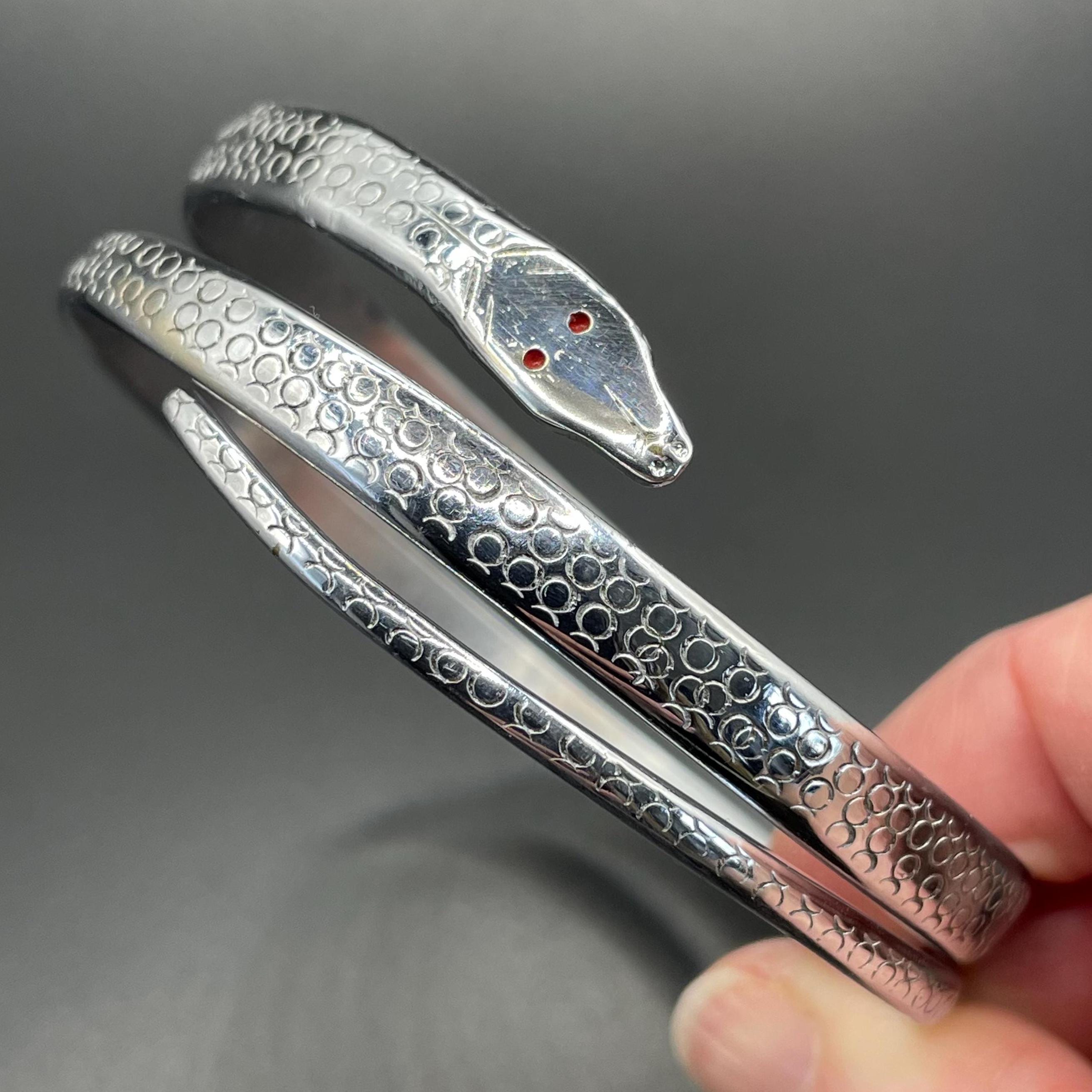 Vintage Silver Tone Snake Serpent Spiral Bangle With Repousse