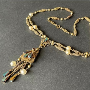Vintage Czech Art Deco gold tone filigree, topaz and reflective art glass rhinestone and faux pearl long lariat tassel necklace