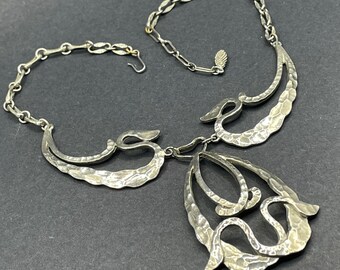 Vintage hammered metal Arts and Crafts or Scandinavian style silver tone statement bib necklace