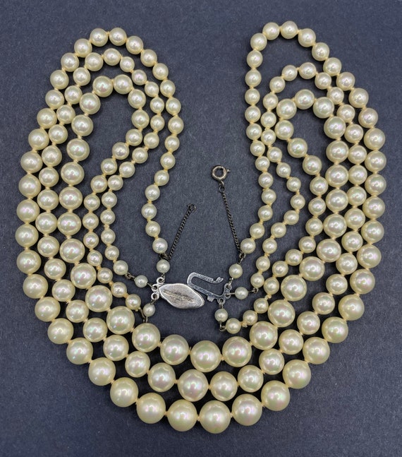 Vintage classic glass faux pearl triple strand gr… - image 4