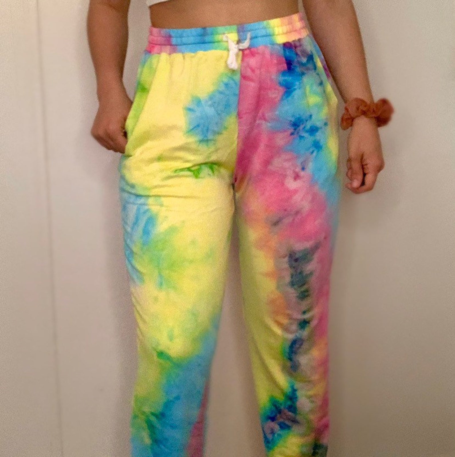 tie dye sweatpants pink