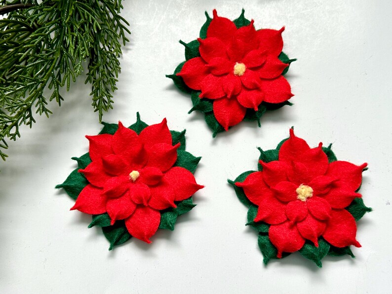 Felt Poinsettia Template, PDF + SVG Pattern for Cutting Machine or Hand