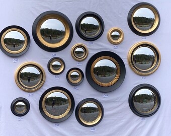 Made in Italy convex mirror with handcrafted frame