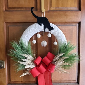 Cat Silhouette Christmas Wreath - Holiday Decor