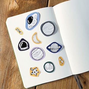Adesivi spaziali - set da 10 - set di adesivi per pianeti, stelle, ufo e astronauti per la tua agenda o bullet journal