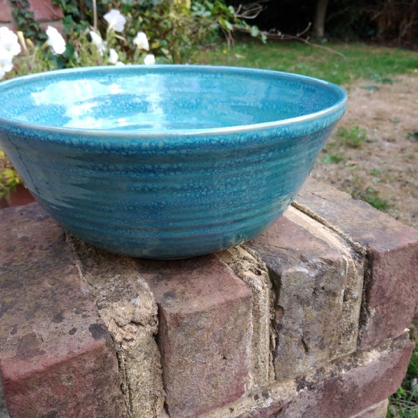 Jeté à la main / Turquoise bleu / Poterie en grès / Très grand bol / Studio de poterie Little Maplestead