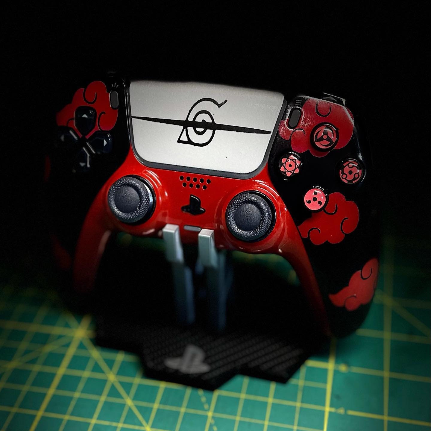 Akatsuki Clouds Pattern PS5 Controller Skin