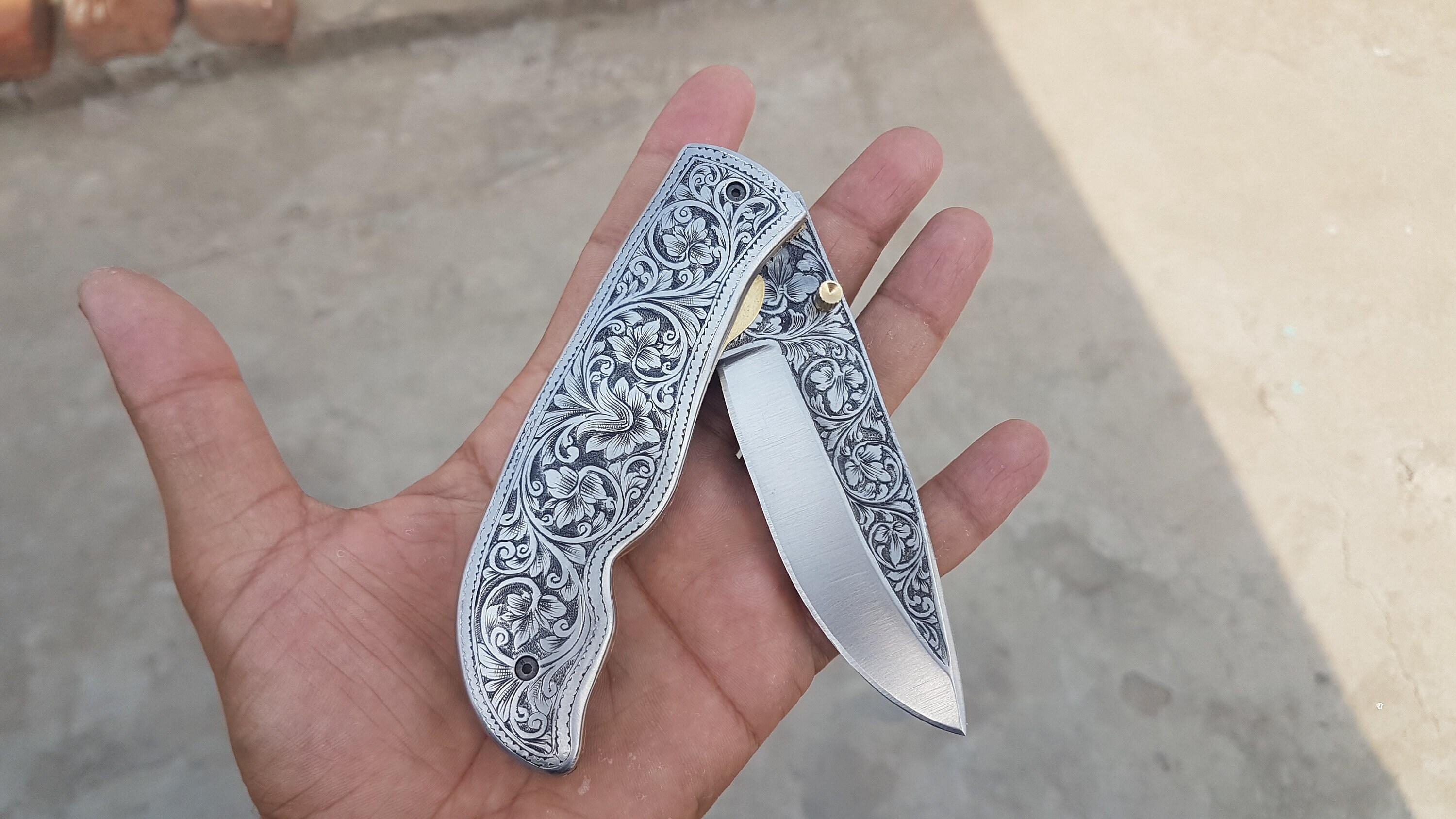 Engraved Folding Knife Prestigious Handmade Engraved Pocket Etsy