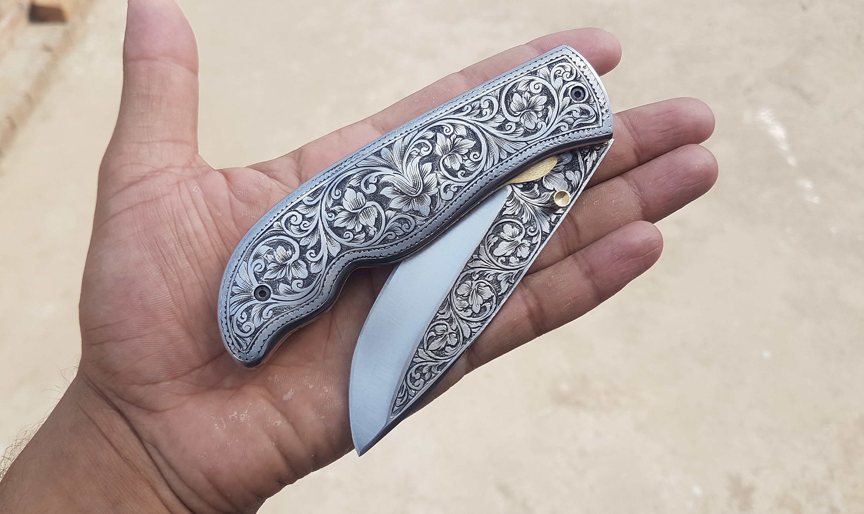 Engraved Folding Knife Prestigious Handmade Engraved Pocket Etsy