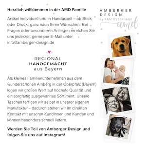 Puede incluir: Un gr&aacute;fico promocional de Amberger Design con el texto Herzlich willkommen in der AMD Familie, Regional Handgemacht aus Bayern y datos de contacto. A la derecha se muestran cuatro fotos cuadradas apiladas de un perro, un beb&eacute;, una pareja y un perro.