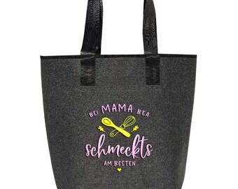 Tasche bestickt grau "bei Mama schmeckts am Besten" | Einkaufstasche | Hochwertig | 44x26cm | Personalisierbar