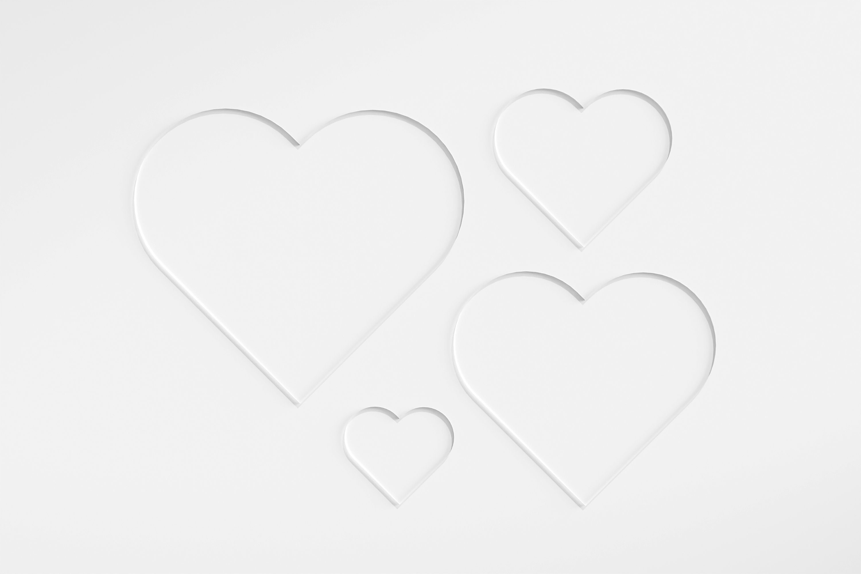 Clear Heart Shape Acrylic Blanks For Diy Wedding Kits & Crafts. Available in Large, Small Custom Sizes