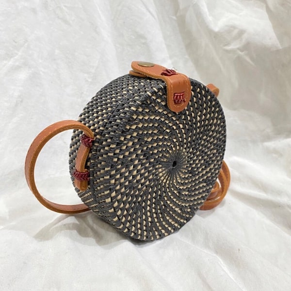 Round rattan bag, Handwoven rattan crossbody bag, Christmas Gift