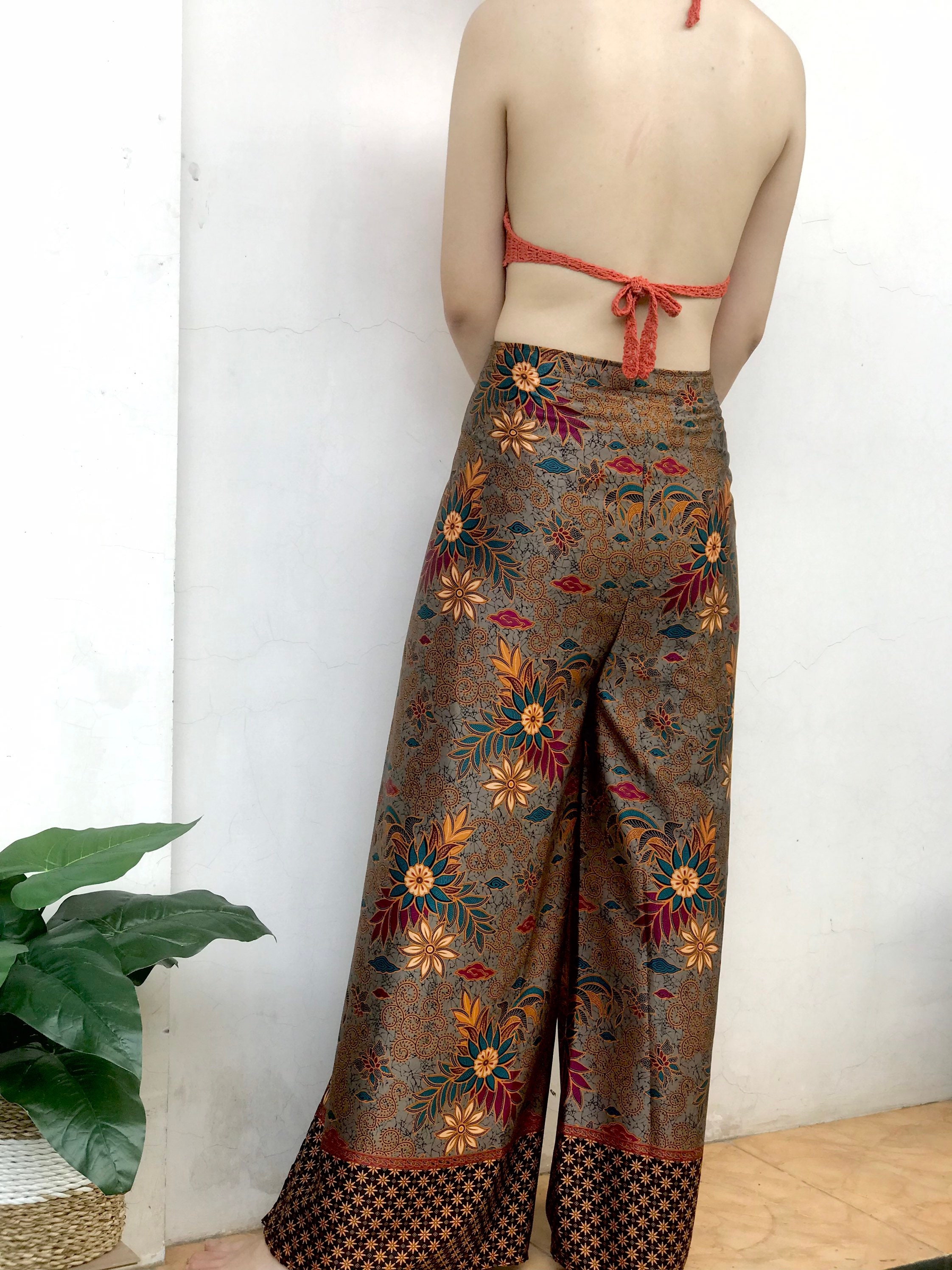 Gray Silk Batik Wrap Pants, Bali Beach Pants, Festival Trousers for