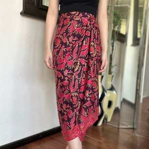 Red Black Ethnic Batik Wrap Skirt Bird Motif, Bali Beach Skirt, Sarong Wrap Skirt, Beach Cover up