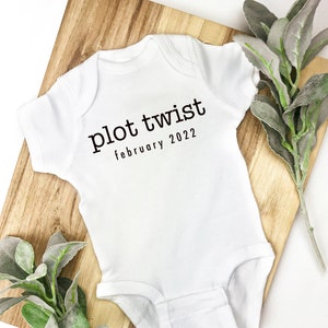 plot twist bodysuit svg﹒plot twist announcement ﹒baby announcement bodysuit﹒sweet baby bodysuit﹒ baby bodysuit ﹒baby gift﹒ Baby girl gift
