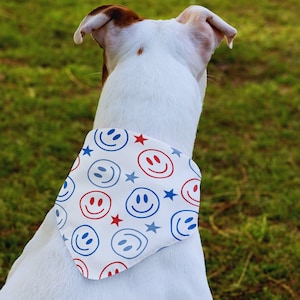 Smiley Face Bandana, Pet Bandana for Dogs and Cats, Tie On Bandana - Happy Face Bandana Unisex Scarf, USA Scarf, Dog Accessories