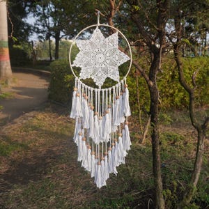 Crochet Dreamcatcher Wall Hanging, Boho Tassel Decor for a Peaceful Home, Unique Gift for Housewarming or Nursery