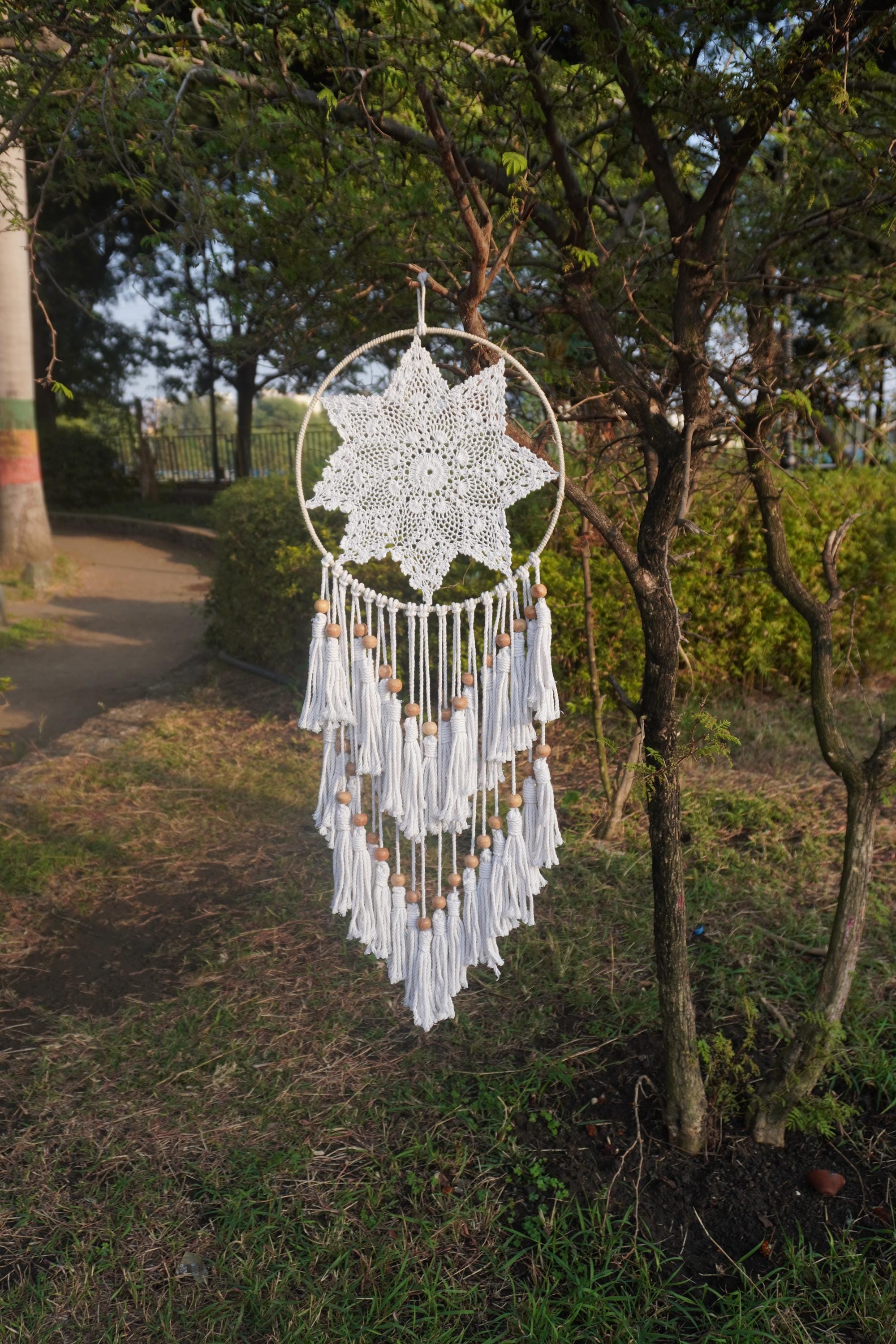 Crochet Dreamcatcher Wall Hanging: Boho Tassel Decor - Etsy