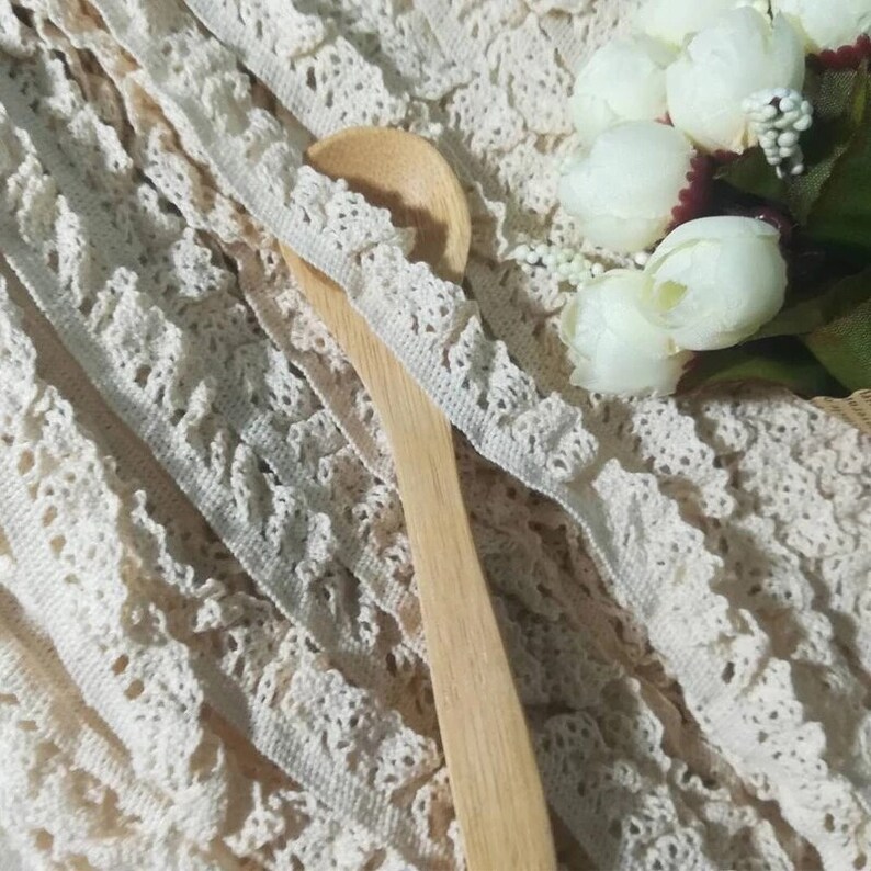 1Yards New Elastic Lace Fabric Crafts Materials Guipure Beige Lace Ribbon 1.5cm Elastic Cotton Lace Trim Sewing Accessories RG34