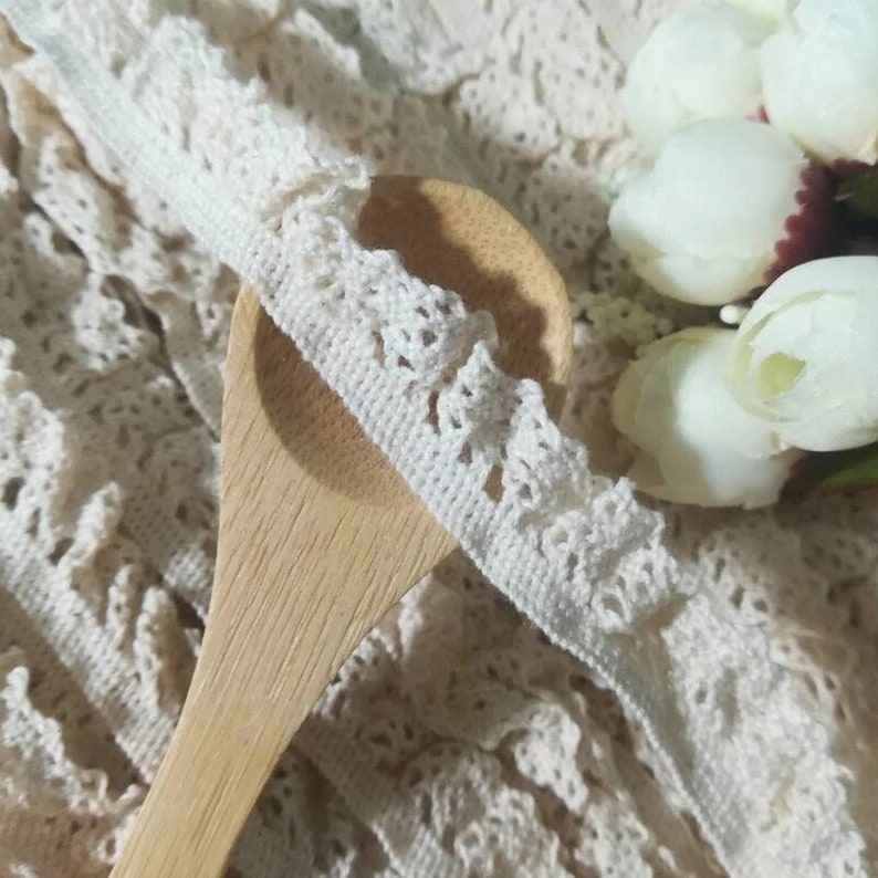 1Yards New Elastic Lace Fabric Crafts Materials Guipure Beige Lace Ribbon 1.5cm Elastic Cotton Lace Trim Sewing Accessories RG34