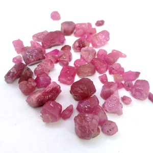 Natural Pink Sapphire Rough Gemstone/Loose Pink Sapphire Raw Gemstone/Best Sapphire Earrings Raw/ For Making Jewelry/5x4 to 15x9mm E-411