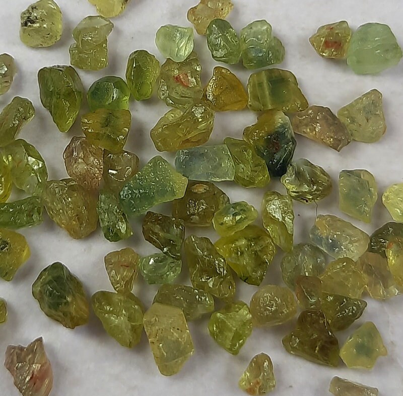 Natural Bio Yellow Sapphire Rough Gemstone/loose Bio