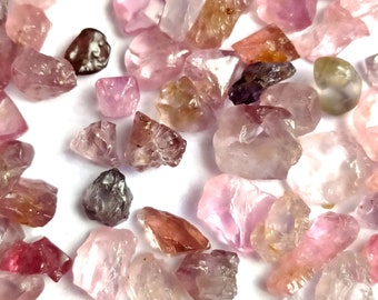 Kamień szlachetny AAA Multi Spinel o surowym wykończeniu: 7-11 mm Partia biżuterii