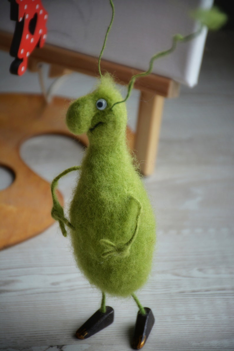 Handmade Gift Interior Housewarming Gift Felted Toy Cockroach In Multiple Colors. Hand made Needle Felt Animal, Figurine Gift For Women Green