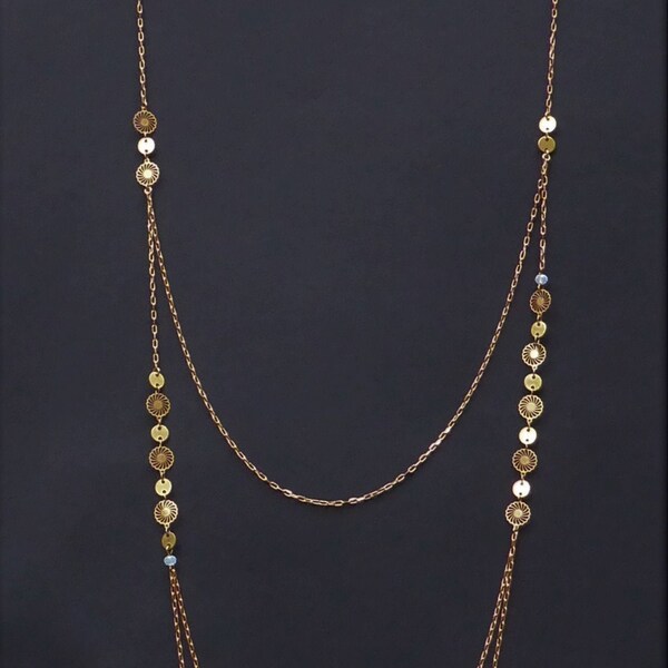 Asymmetrical necklace 3 rows with a pellet chain and 2 small white, red or black boho crystal beads.