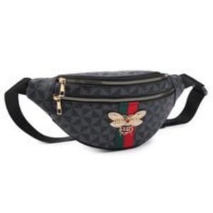 gucci fanny pack used
