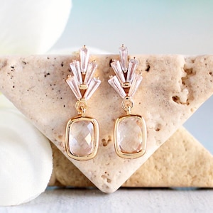 Art Deco Earrings, Crystal Wedding Earrings, Fan Bridal Earrings, Gold Crystal Earrings, Vintage Bridal Jewelry, For Her