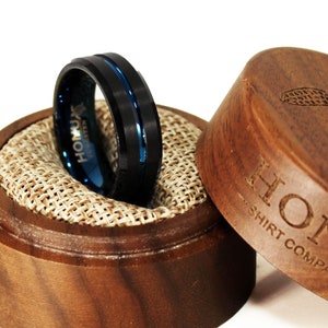 Black & Blue Tungsten Wedding Band, Men&#39;s Tungsten Carbide Ring, Men&#39;s Wedding Band, Men&#39;s Black Tungsten Ring, 8mm Ring Unisex Ring