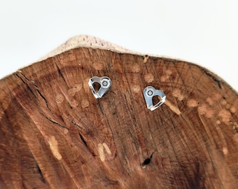 Parabolt pendants