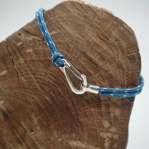 Carabiner bracelet for meeting...