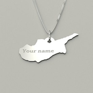 Collier personnalisé gravé sur mesure de carte de Chypre, pendentif de drapeau de Chypre