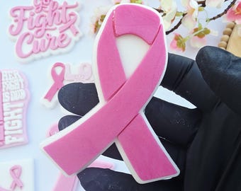 Combatti il cancro, timbro e taglierina per fondente con la scritta "cancro al seno", debosser in acrilico per biscotti e cupcake.