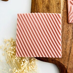 Pattern embosser fondant stamp, acrylic embosser for cookies, cupcakes, and decorating debosser