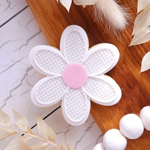 Daisy embosser fondant stamp with matching cutter, acrylic Debosser for cookies, cupcakes